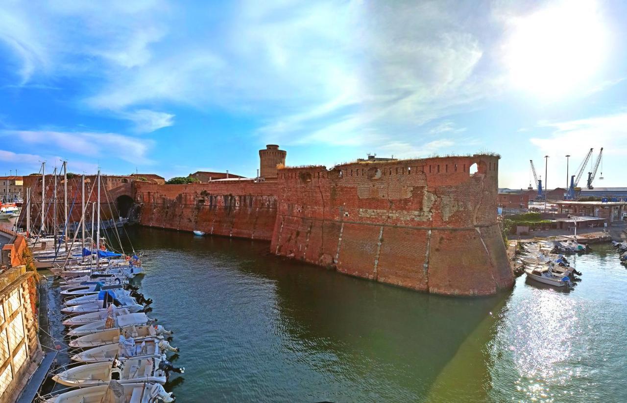 Appartamento Giotto - Free Parking Livorno Luaran gambar