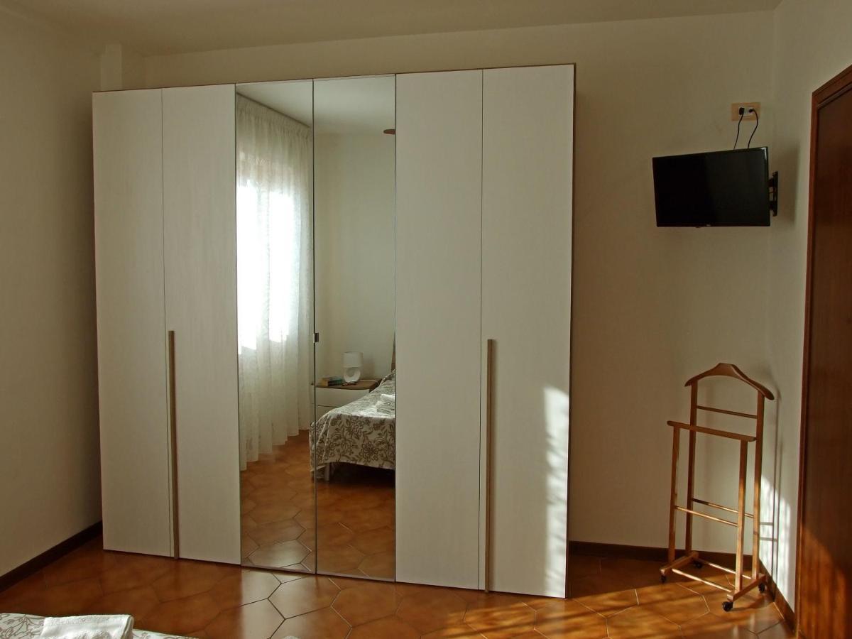 Appartamento Giotto - Free Parking Livorno Luaran gambar